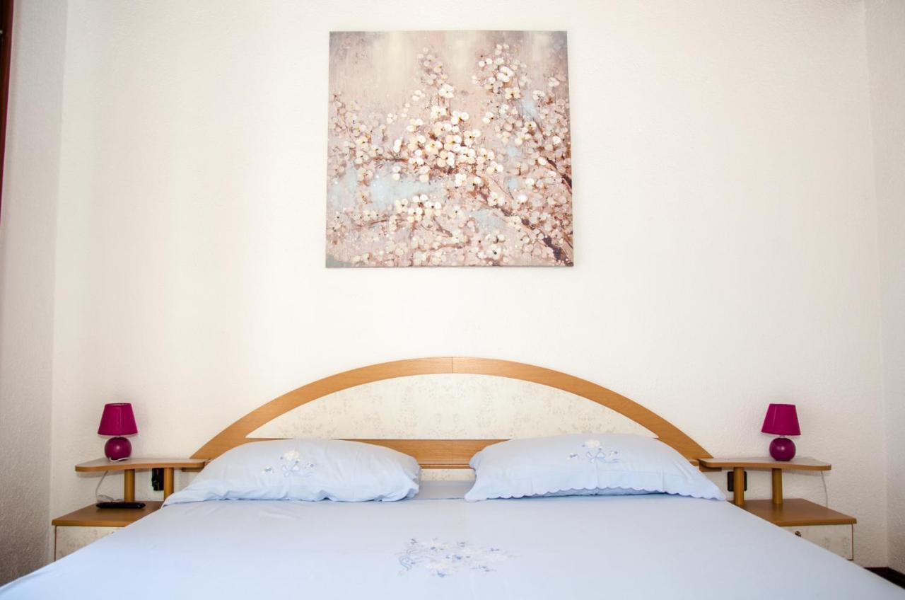 Guesthouse Ruza Senj  Exterior foto